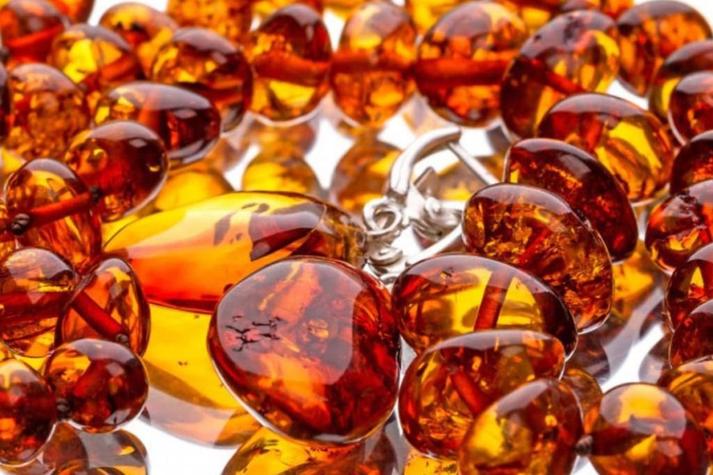 Бурштинова кислота: користь та шкода